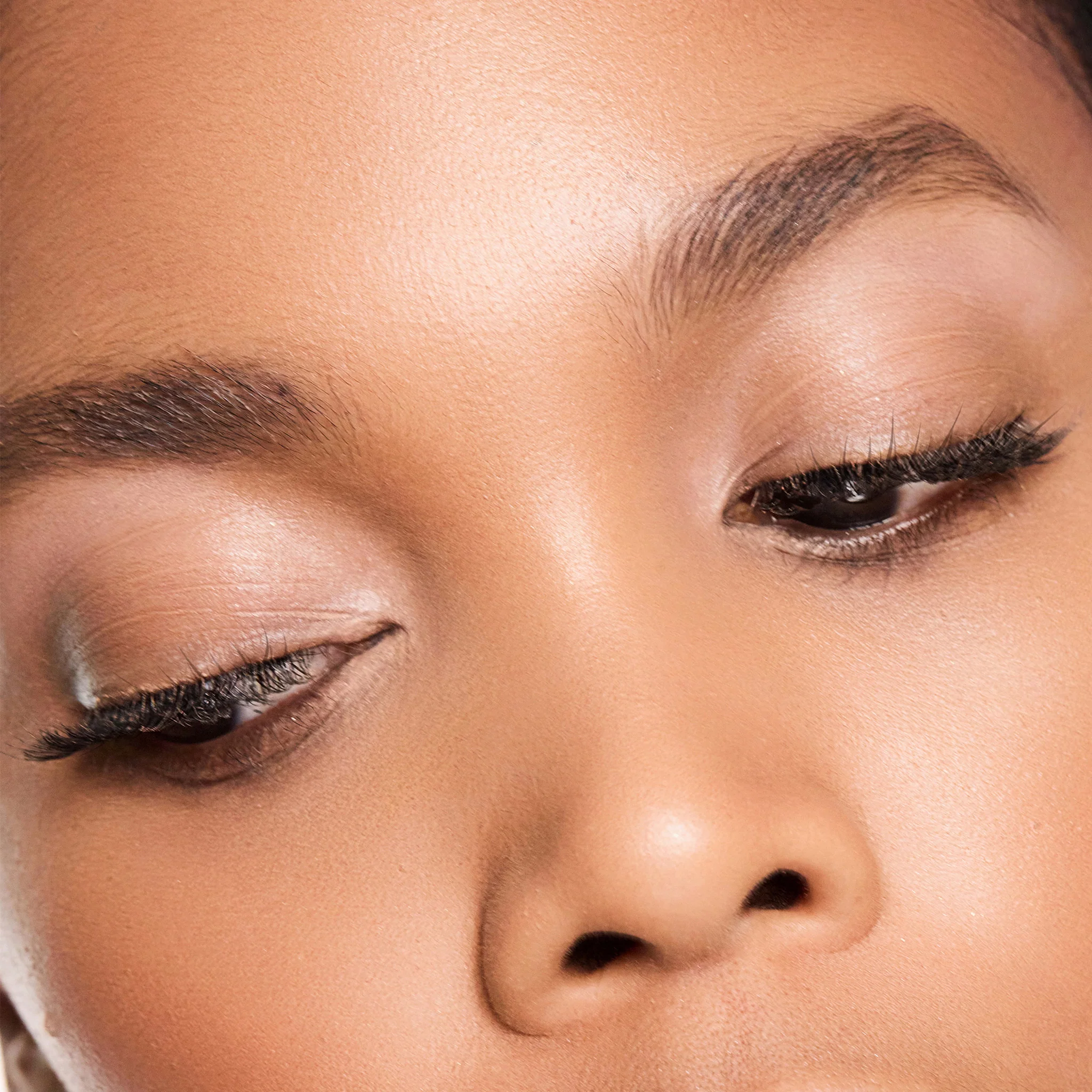 24 Hour Eye Shadow & Liner - Image 46