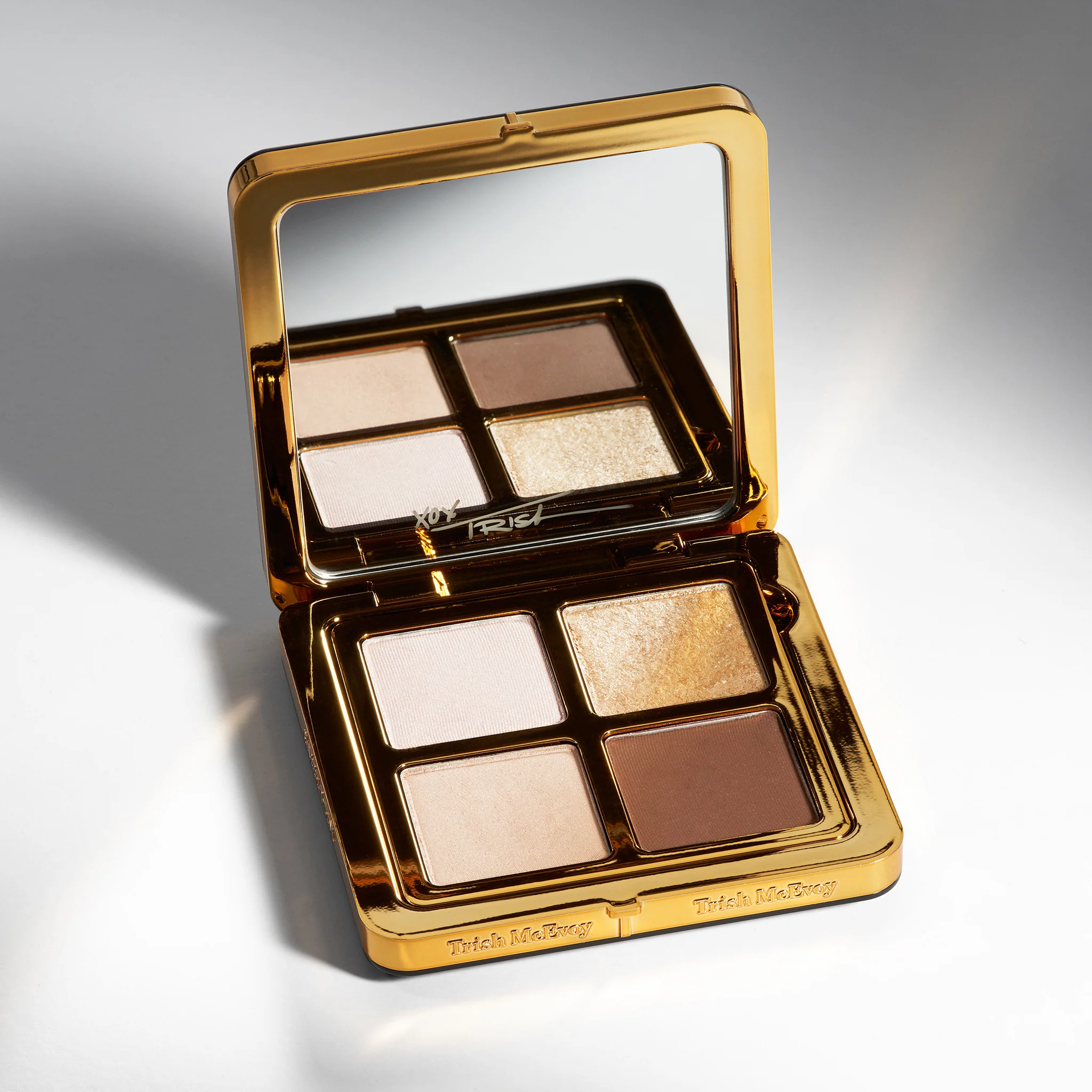 Makeup Wardrobing® Deluxe Refillable Compact 1 - Image 3