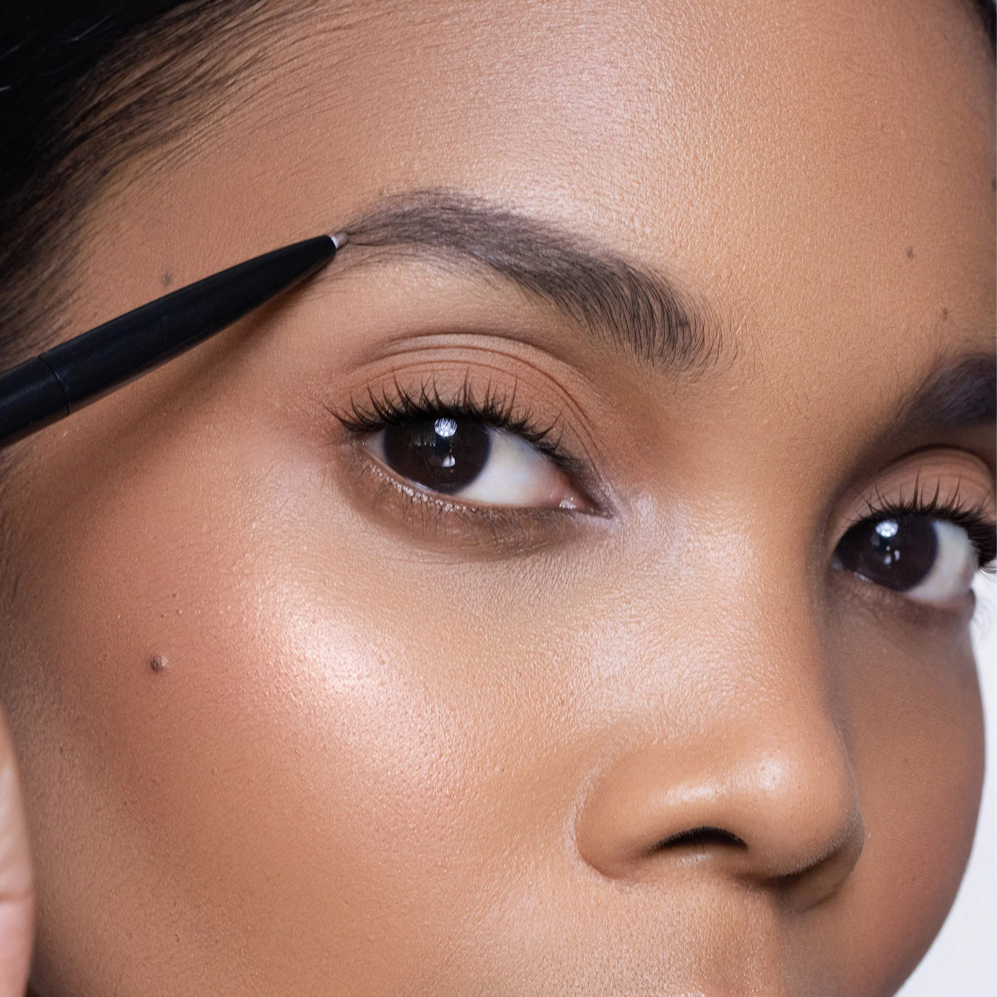 Precision Brow Shaper - Image 11