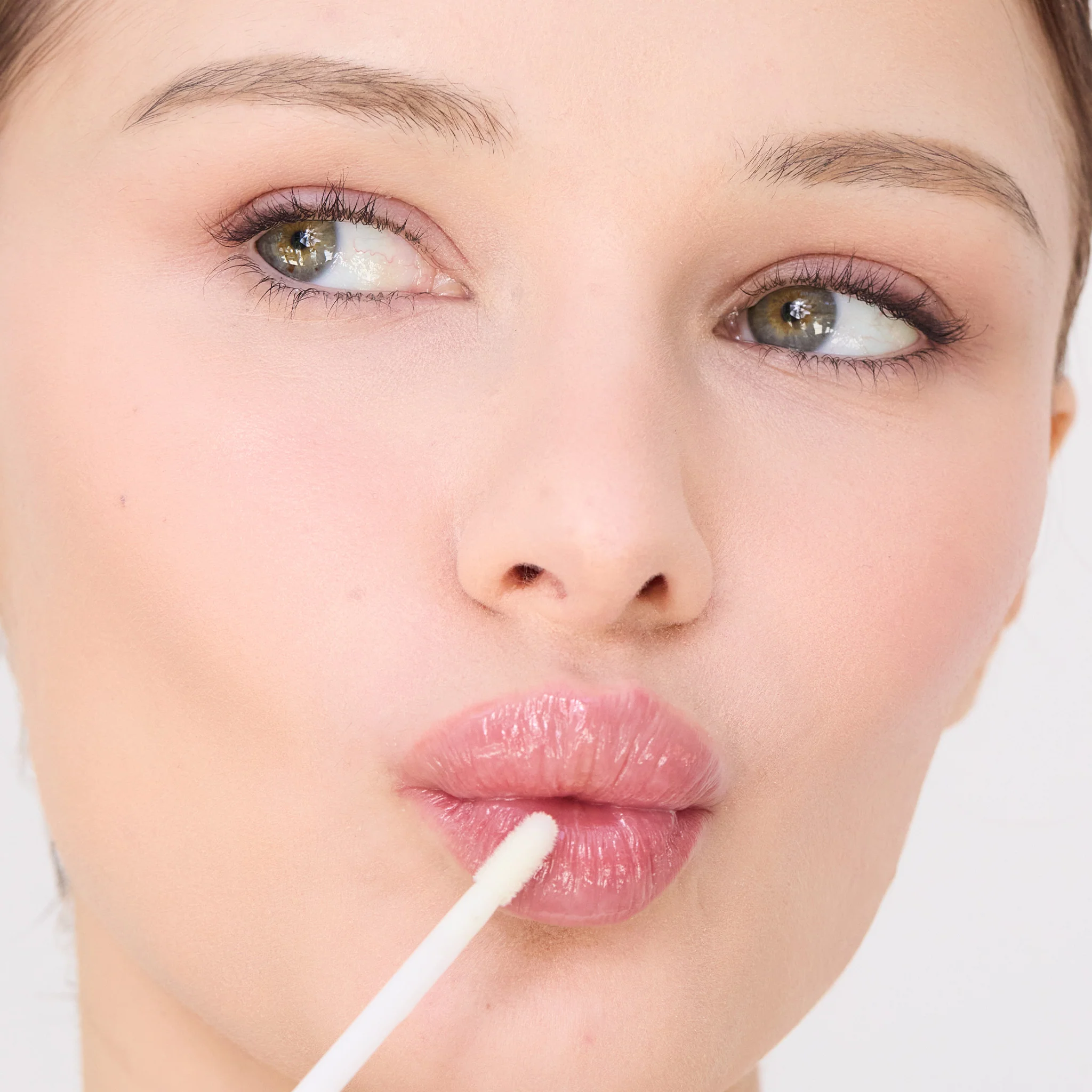 SPF 30 Plumping Lip Treatment - Image 5